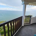 Апартамент под наем с фронтална гледка море, гр. влас *
